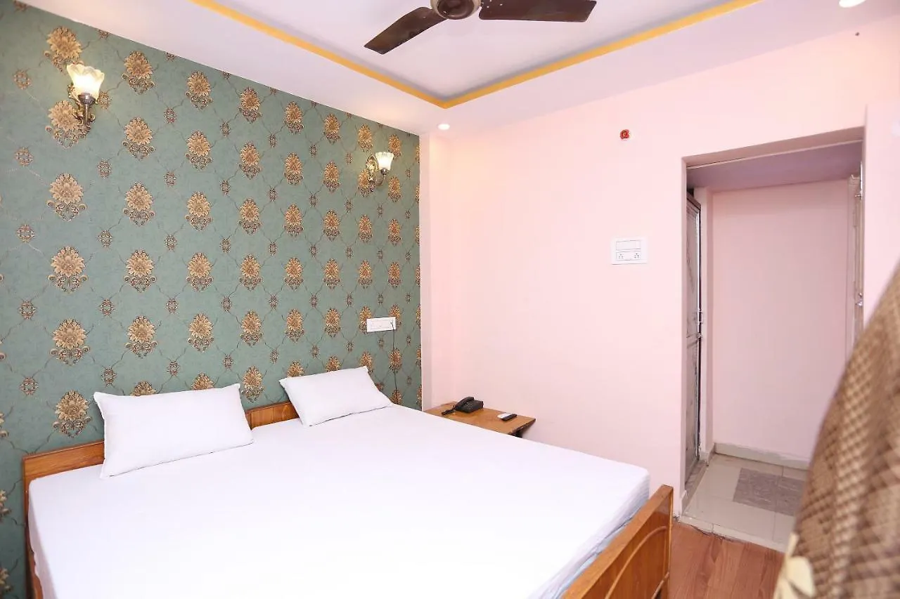 ***  Spot On 45585 Hotel Aakash Ganga 바라나시 인도